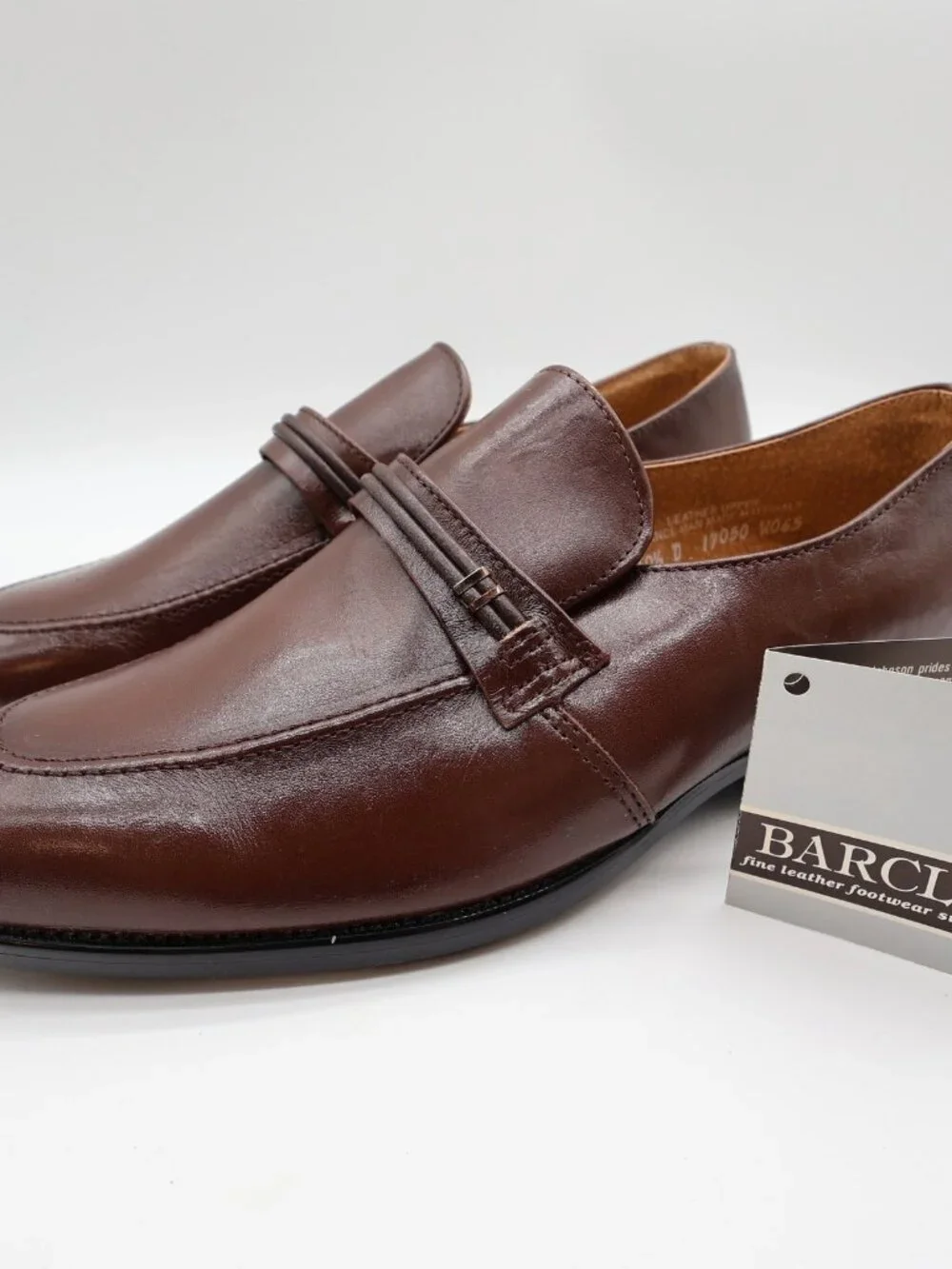 Barclay Men's 10.5 D Brown Leather Slip-On Dress Loafers Vintage USA Made